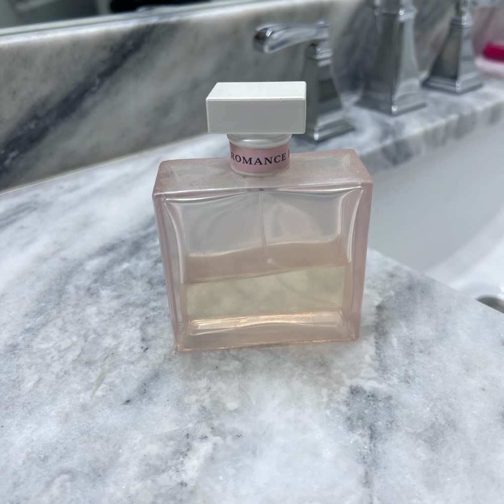 Ralph Lauren Romance perfume